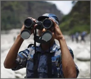 免调焦防水望远镜在水域和暴雨洪水救援中的作用